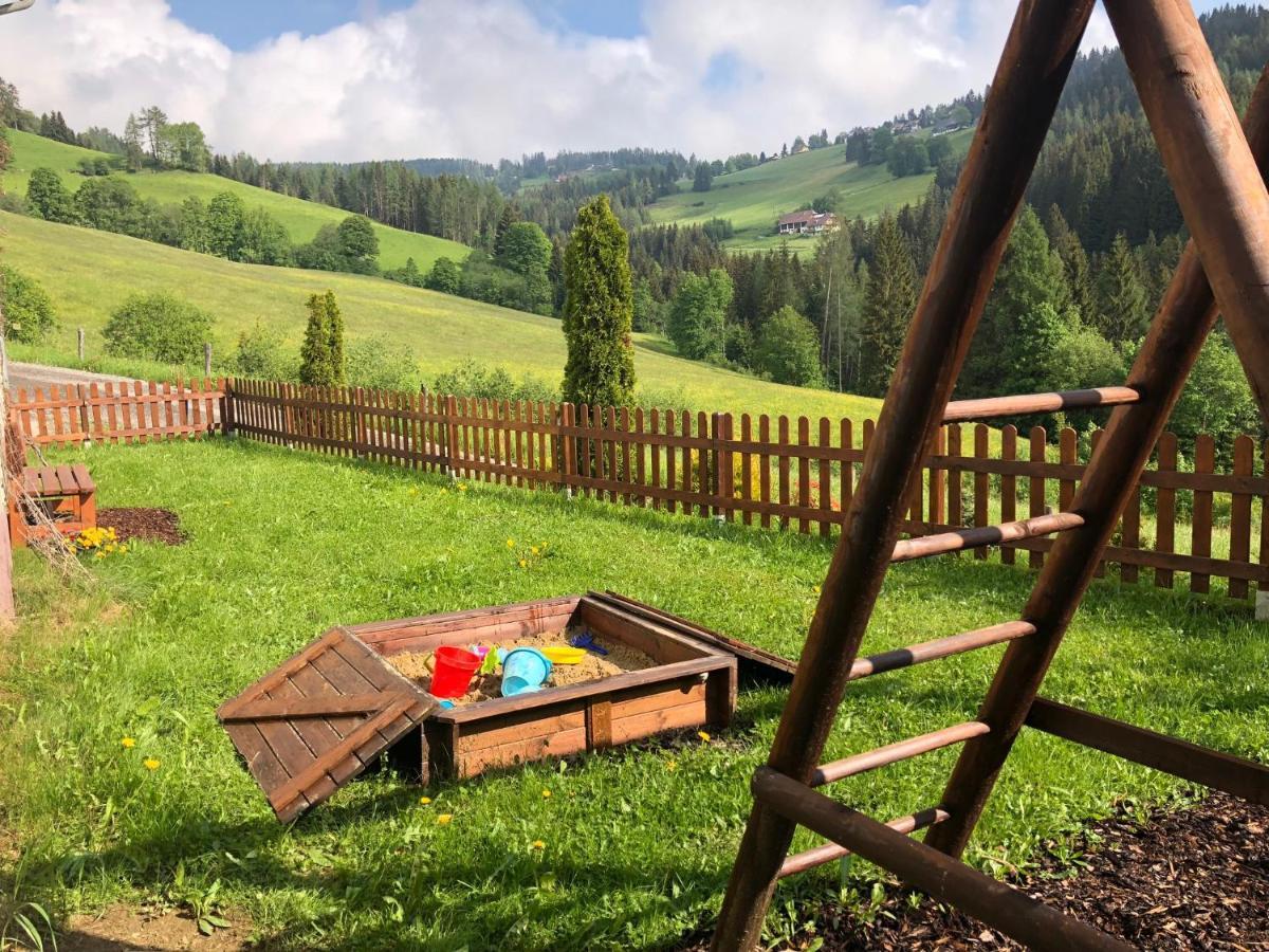 Urlaub Im Zirbenland Villa Obdach Exterior photo